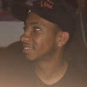 Meet your Posher, Devin